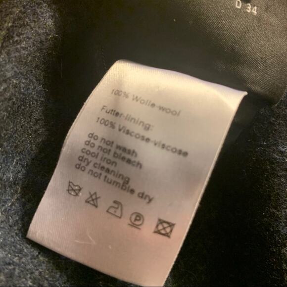 Akris Plaid Wool Flannel sheath dress zip front Sz 4 - Picture 3 of 10